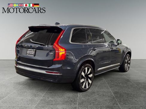 Certified 2025 Volvo XC90 T8 Plus w/ Protection Package Premier AWD/4WD image 3