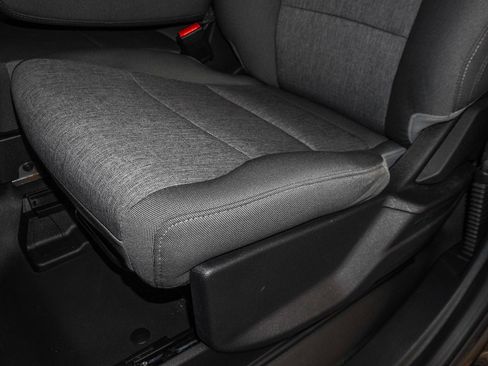 Used 2024 Ford F150 XL image 25