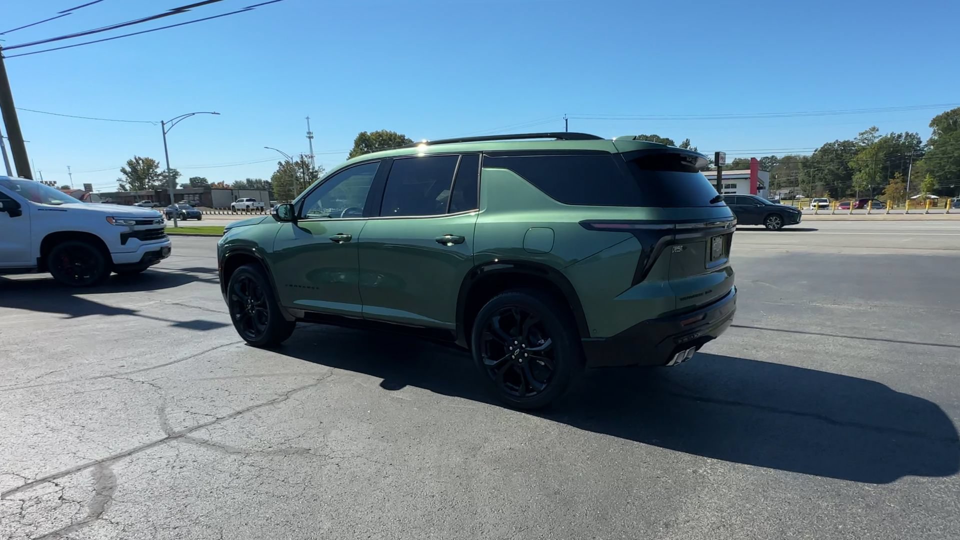 New 2027 Chevrolet Traverse RS w/ LPO, Floor Liner Package AWD/4WD image 6