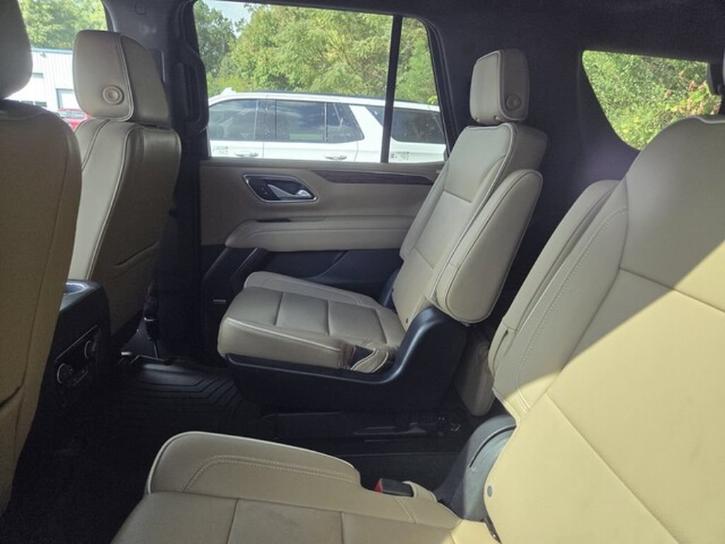 Used 2022 Chevrolet Tahoe Premier RWD image 5