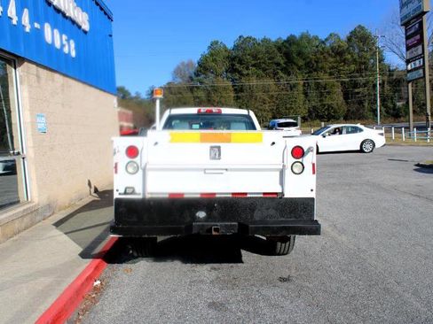 Used 2016 Chevrolet Silverado 3500 W/T image 5