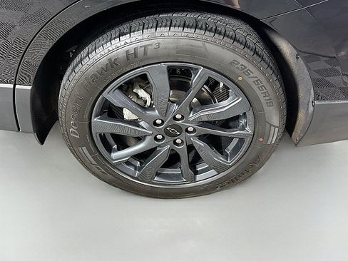 Used 2023 Chevrolet Equinox RS w/ LPO, Floor Liner Package AWD/4WD image 28