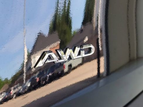 Used 2025 Toyota Grand Highlander AWD image 8