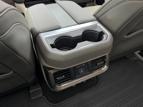 Used 2026 Ford F450 Platinum w/ Platinum Plus Package image 53