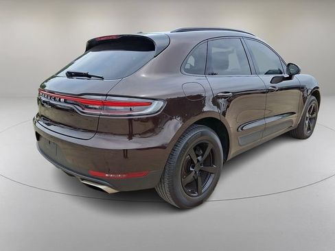 Used 2021 Porsche Macan w/ Premium Package Plus AWD/4WD image 11