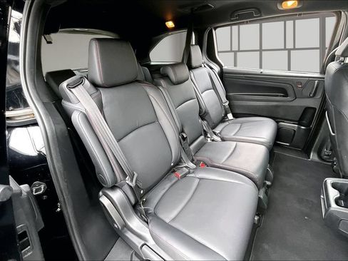 Certified 2024 Honda Odyssey Sport image 25