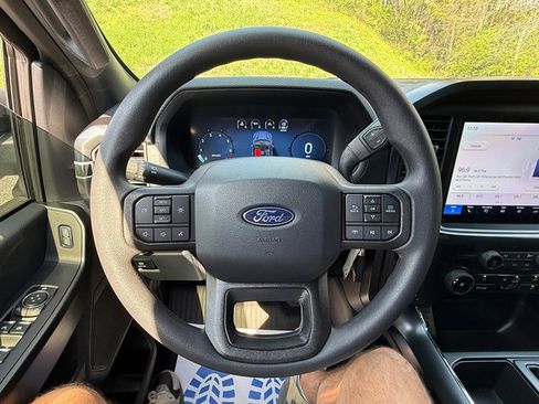 Used 2025 Ford F150 STX image 19