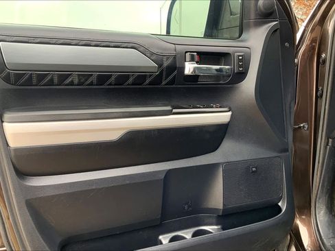 Used 2019 Toyota Tundra Platinum image 21