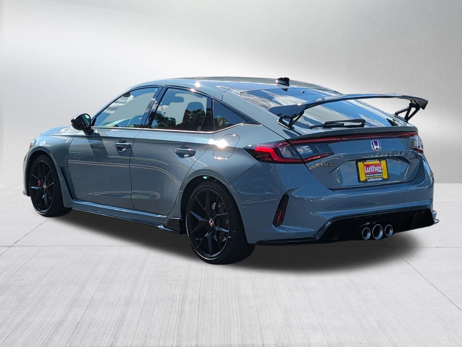 Used 2024 Honda Civic Type R image 5
