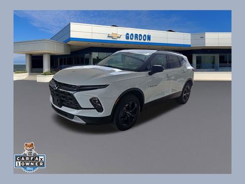 Used 2025 Chevrolet Blazer LT w/ Convenience Package FWD image 1