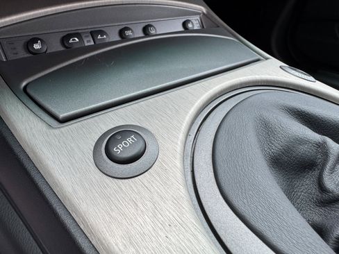 Used 2003 BMW Z4 2.5i image 21