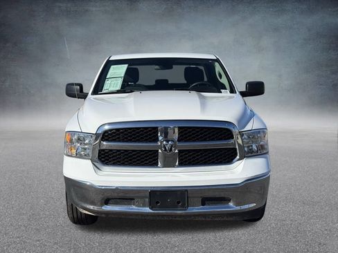 Used 2024 RAM 1500 Classic SLT image 9