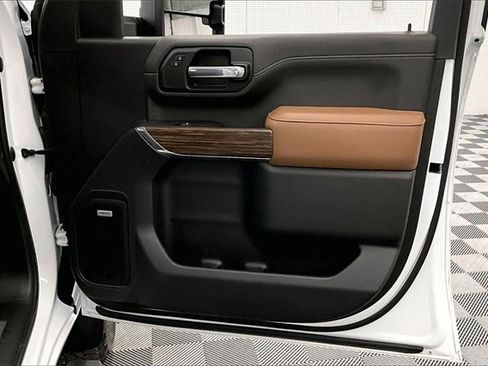 Used 2022 Chevrolet Silverado 2500 High Country image 19