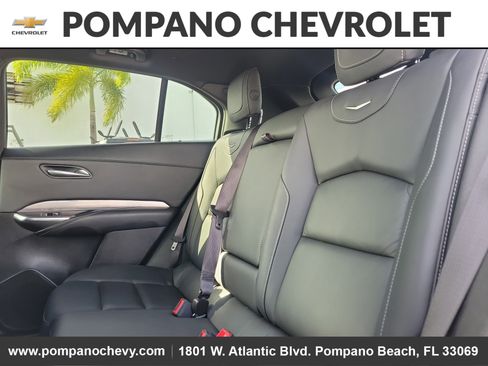 Used 2024 Cadillac XT4 Premium Luxury image 11