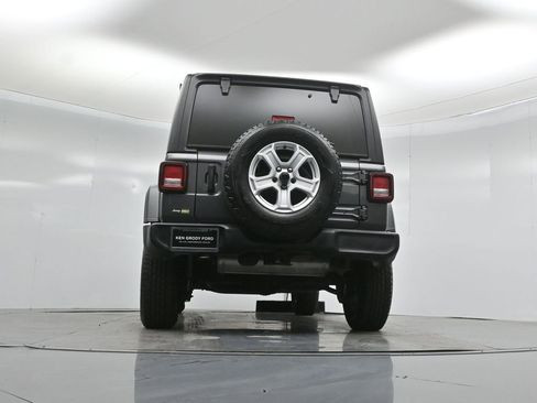 Used 2022 Jeep Wrangler Unlimited Sport image 48