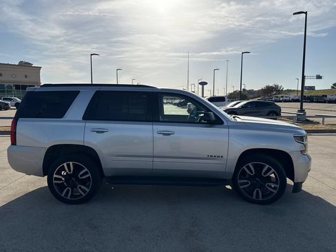 Used 2018 Chevrolet Tahoe Premier RWD image 16