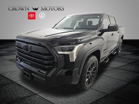 Used 2024 Toyota Tundra SR5 w/ SR5 Premium Package AWD/4WD image 3