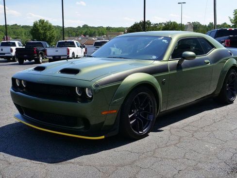 Used 2023 Dodge Challenger SRT Hellcat RWD image 6