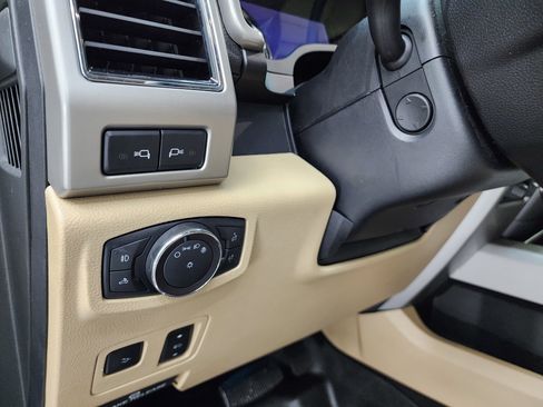 Used 2019 Ford F350 Lariat w/ Lariat Ultimate Package image 50