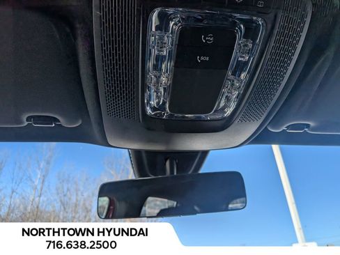 Used 2021 Mercedes-Benz GLA 250 4MATIC image 22