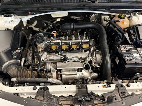 Used 2020 Chevrolet Malibu LT image 23