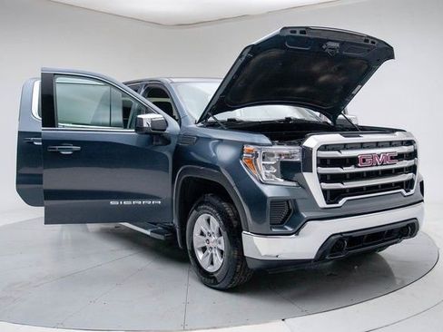 Used 2022 GMC Sierra 1500 SLE image 15