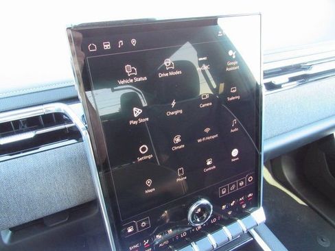 New 2026 GMC Sierra EV Elevation w/ Premium Package image 18