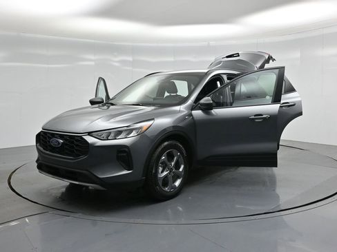 Used 2025 Ford Escape ST-Line image 28