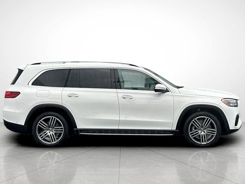 New 2026 Mercedes-Benz GLS 450 4MATIC image 32