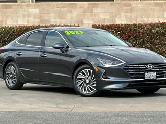 Used 2023 Hyundai Sonata Limited video 2