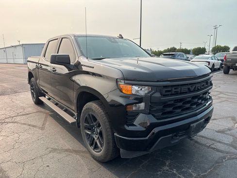 Used 2023 Chevrolet Silverado 1500 Custom w/ LPO, Dark Essentials Package AWD/4WD image 2