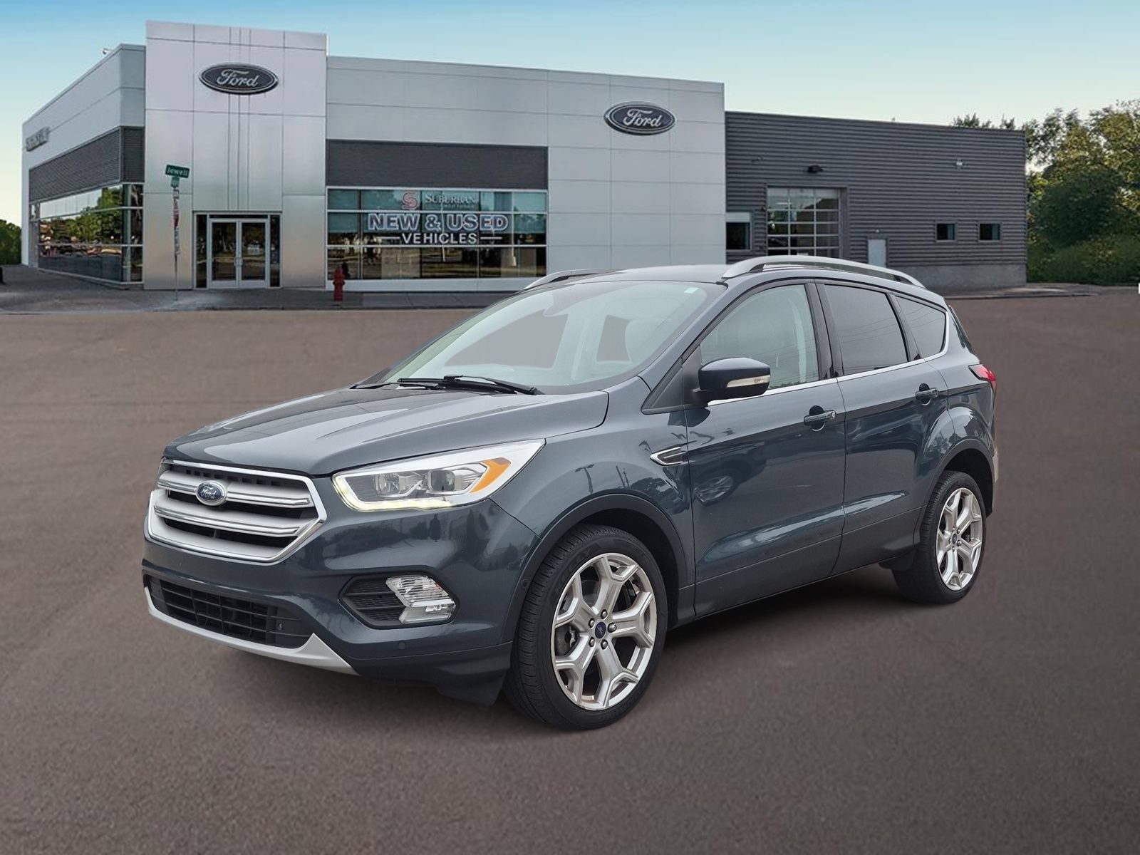 Used 2019 Ford Escape Titanium AWD/4WD image 4