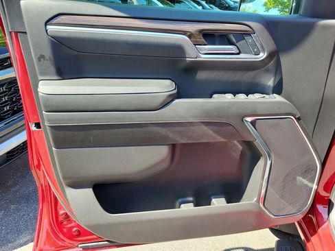 Certified 2025 Chevrolet Silverado 1500 LT Trail Boss w/ Protection Package AWD/4WD image 20