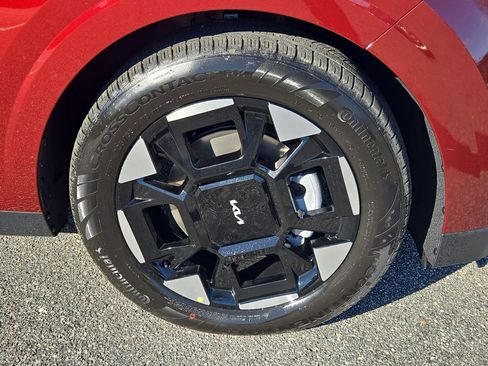 New 2026 Kia Carnival EX image 6