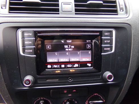Used 2016 Volkswagen Jetta S FWD image 29