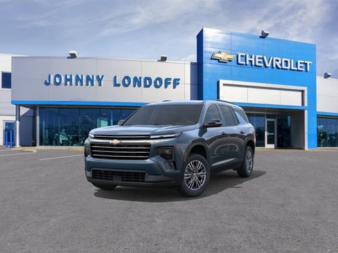 New 2026 Chevrolet Traverse LT image 8