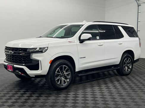 Used 2024 Chevrolet Tahoe Z71 w/ Luxury Package image 1