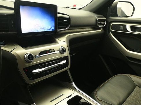 Certified 2021 Ford Explorer Timberline image 13