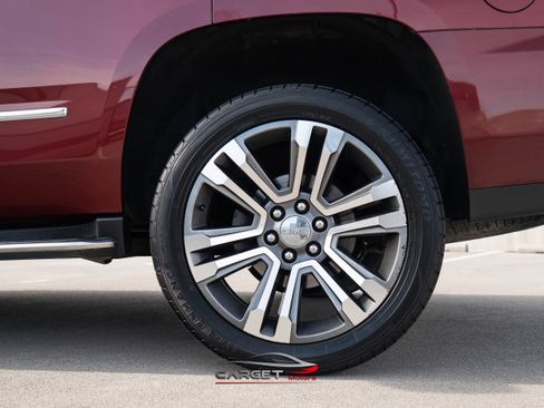 Used 2017 GMC Yukon Denali w/ Open Road Package image 12