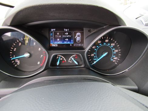 Used 2014 Ford Escape SE w/ Equipment Group 201A image 21