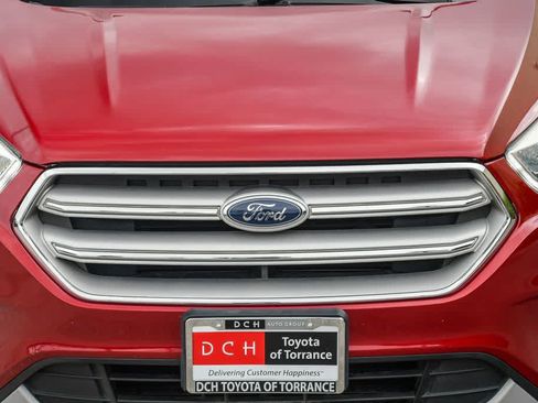 Used 2018 Ford Escape SEL AWD/4WD image 5