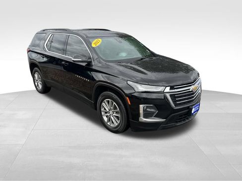 Used 2023 Chevrolet Traverse LT AWD/4WD image 9