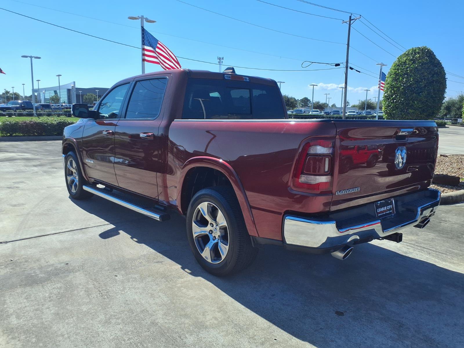 Used 2022 RAM 1500 Laramie RWD image 2