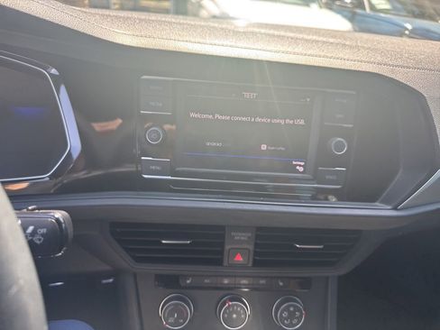 Certified 2024 Volkswagen Jetta Sport FWD image 2