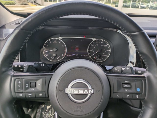 Used 2025 Nissan Pathfinder SL FWD image 24