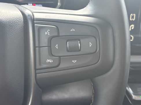 Used 2024 GMC Sierra 2500 AT4 w/ AT4 Premium Plus Package AWD/4WD image 13