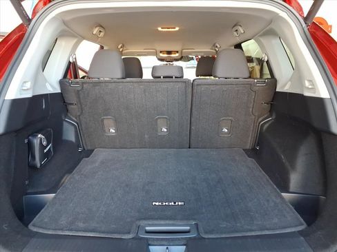 Used 2026 Nissan Rogue SV w/ Cold Weather Package image 23