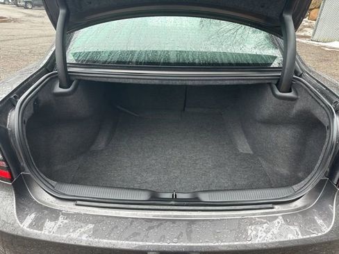 Used 2022 Dodge Charger SXT w/ Blacktop Package image 25