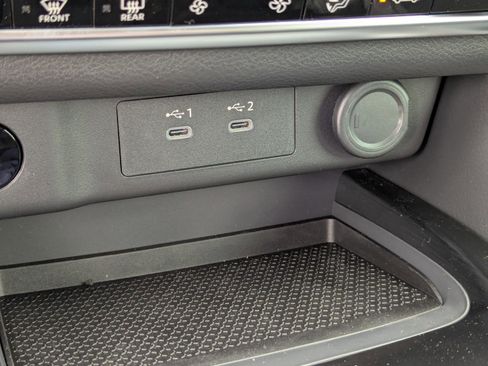 New 2026 Nissan Rogue SV FWD image 25
