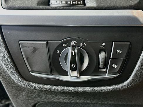 Used 2023 BMW X3 sDrive30i w/ Convenience Package RWD image 17
